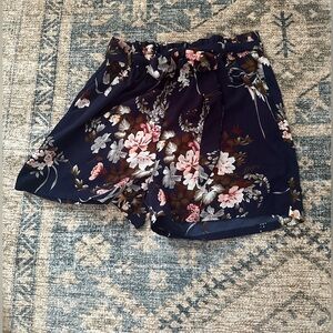 Floral Navy Women's Shorts